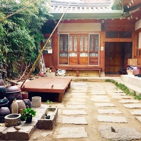 Gongsimga Hanok Guesthouse Seul Dış mekan fotoğraf