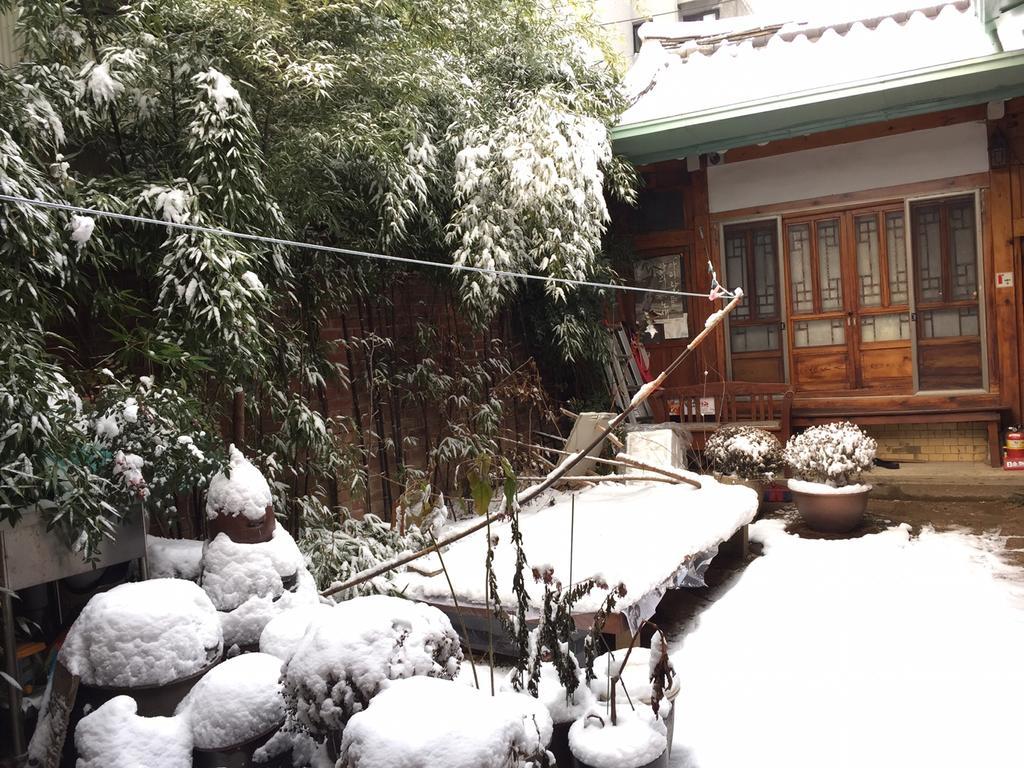 Gongsimga Hanok Guesthouse Seul Dış mekan fotoğraf