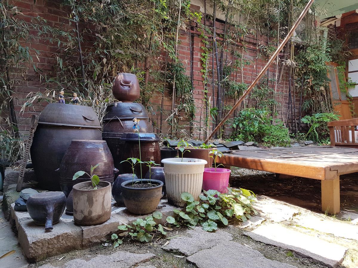 Gongsimga Hanok Guesthouse Seul Dış mekan fotoğraf